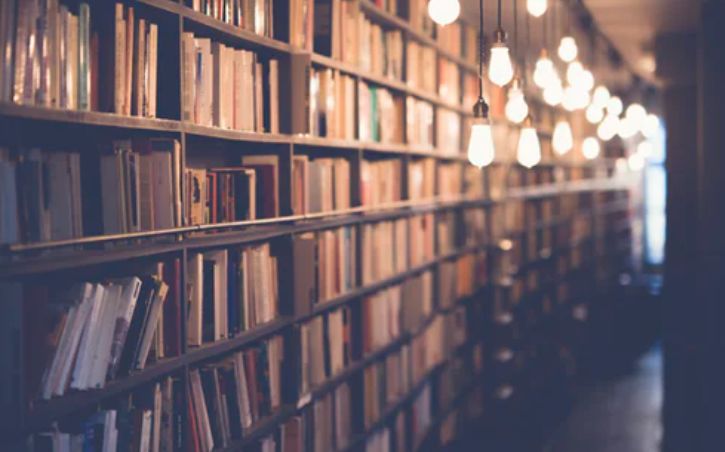 全美最缺觉Top 100大学榜单！前50高校集体“不让学生睡饱”