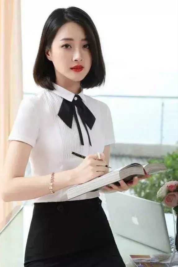 赞美女五言诗词_特别美的五言律诗 - 励志人生