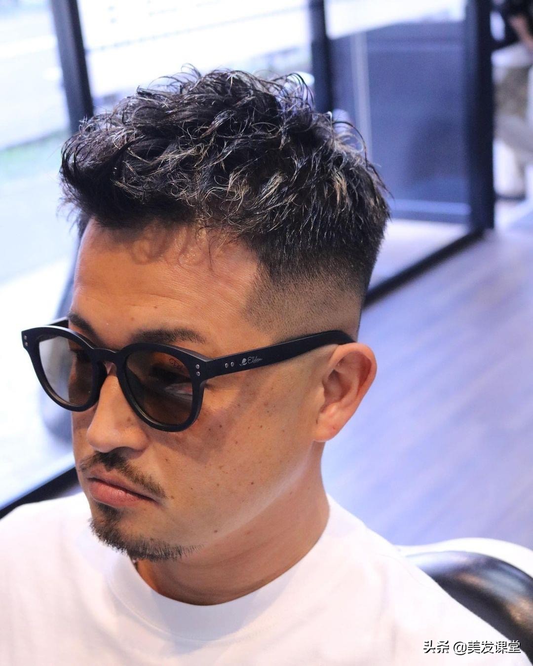 20款男生粗硬发发型,纹理头,短油头,剪完马上变身清爽潮男