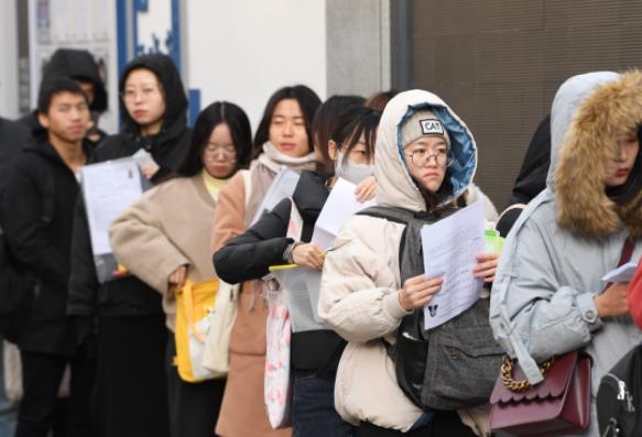 2021高考“黑马大学”，明明是一所二本，分数线却仅次清北排第4