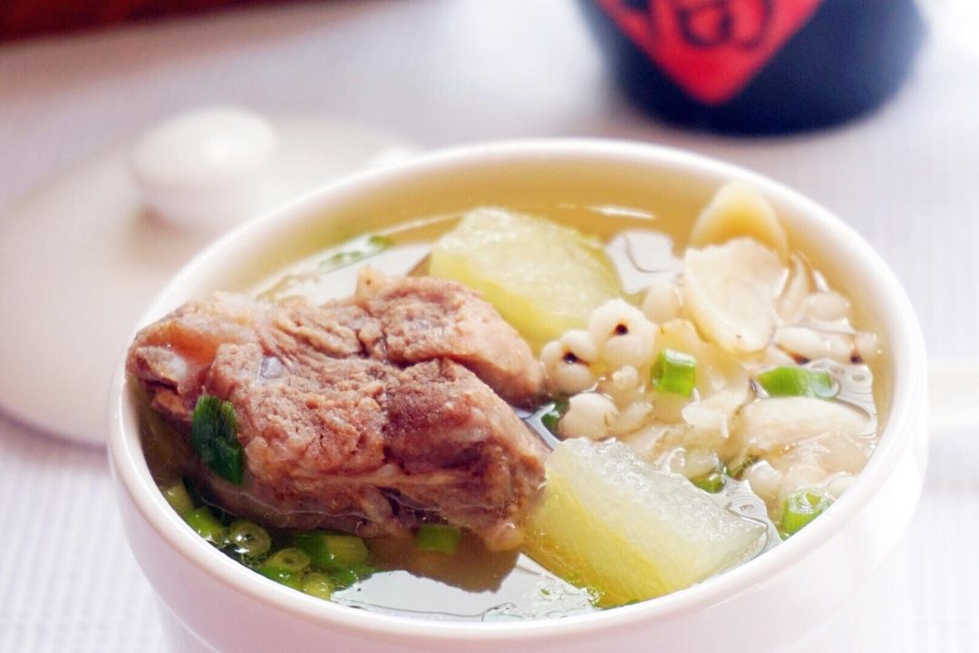 板栗红薯汤（教你色味俱佳的板栗红薯排骨汤）