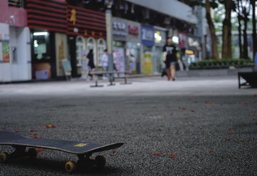 广东这所大学有广州、清远两校区。虽然是民办，但是环境超美