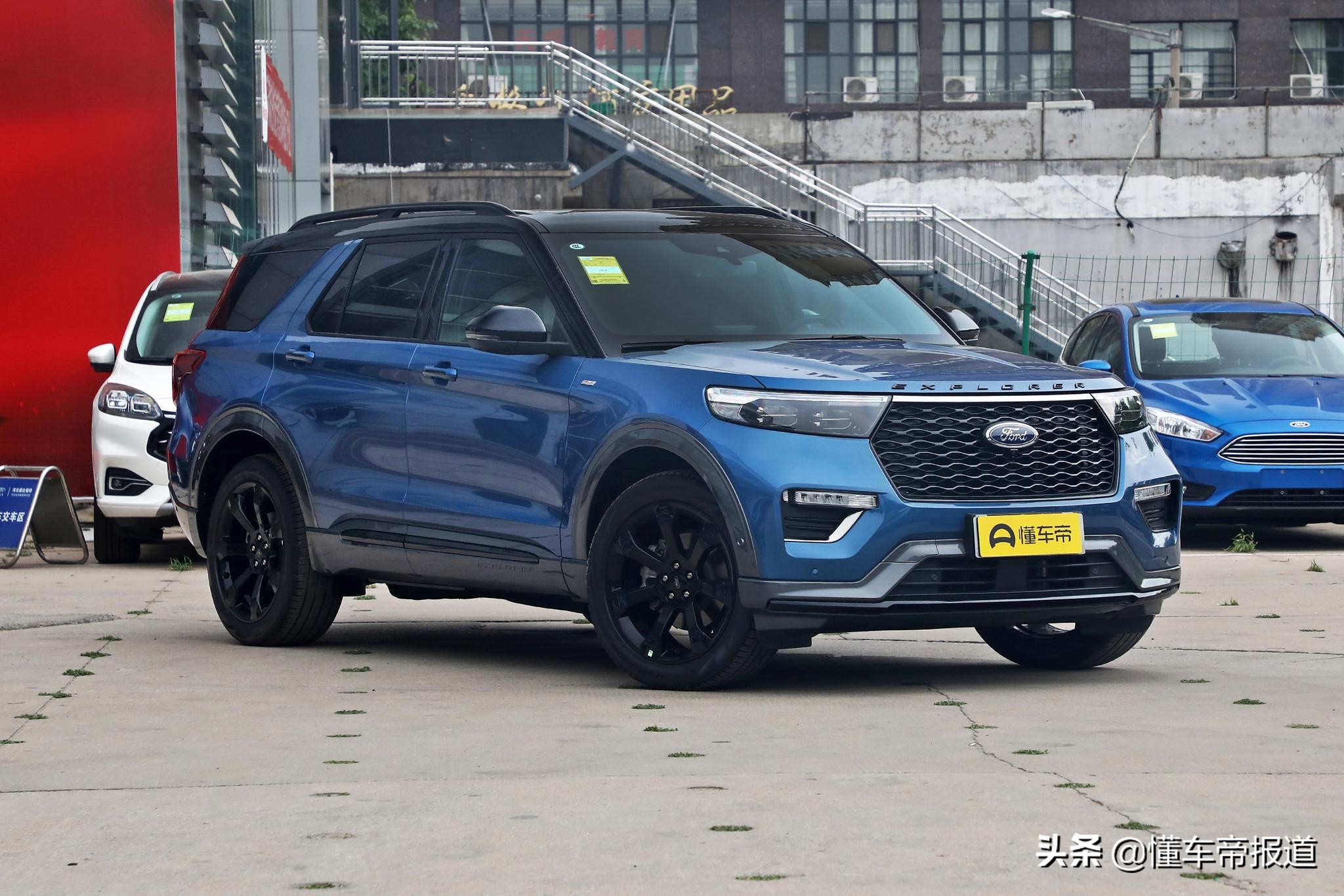 新车 | 竞争途昂X？福特探险者轿跑SUV效果图曝光，酷似宝马X6