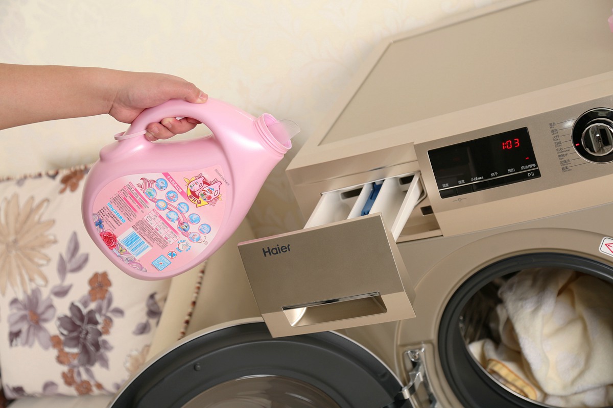 晒衣不爱干，水洗伤面料？不妨看看这台海尔微蒸汽空气洗洗衣机
