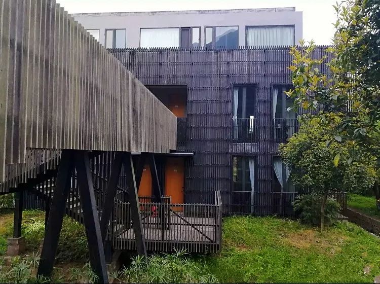 成都国色天香团购（泡温泉、看雪山、感受民族风情……成都父母冬日遛娃泡汤攻略）