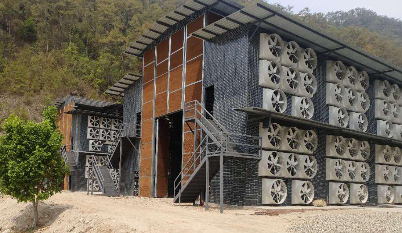 传说的矿场长什么样？