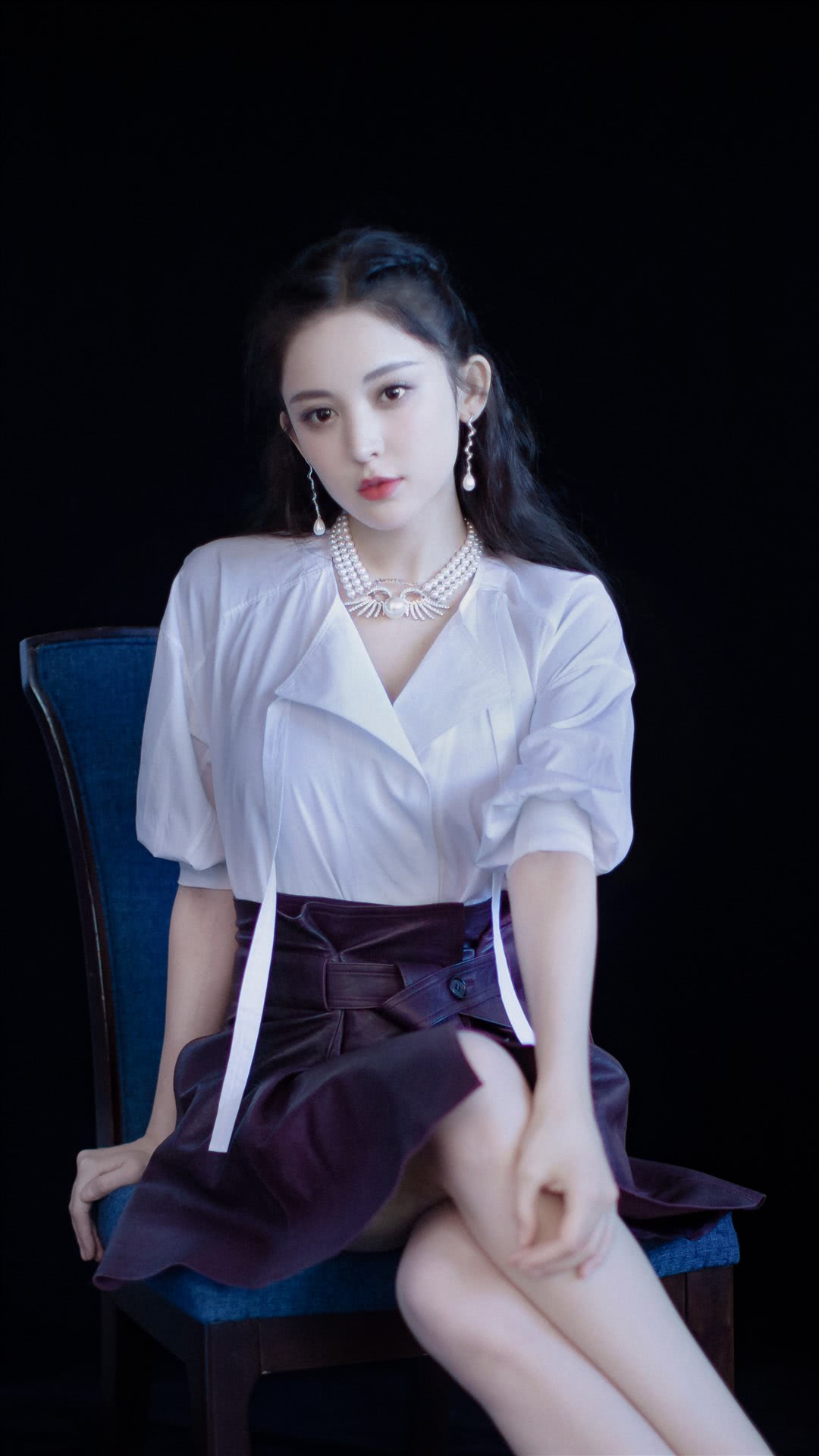 同是新疆籍女星，热巴和娜扎，被喜欢和被黑原来早已注定