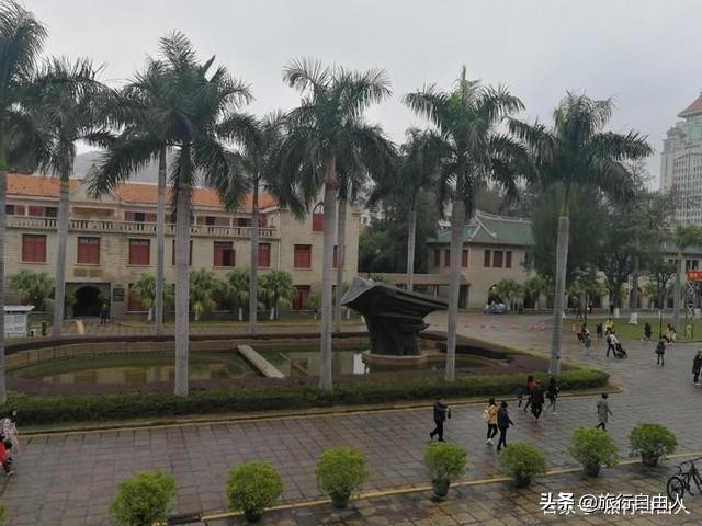 考研初试成绩即将公布，春暖花开之时一起打卡厦门大学