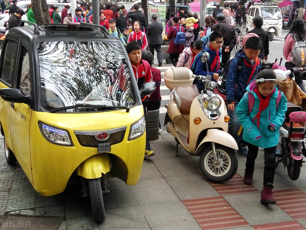 再有3天，摩托车、电动车迎新规，上路更难了，早点准备