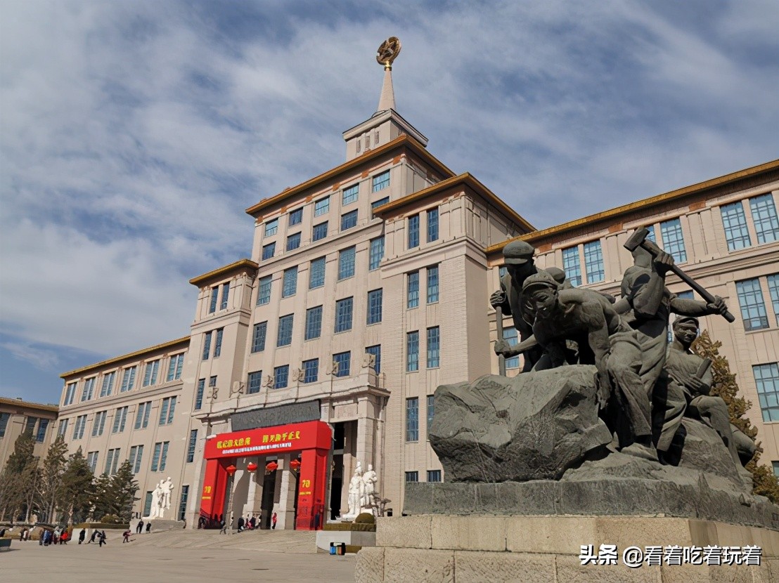 中国人民革命军事博物馆参观记