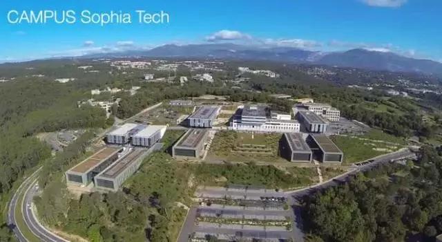 法国蔚蓝海岸大学怎么样？