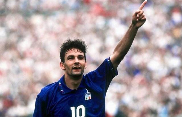 罗卜特巴乔94世界杯上罚球(是否还记得那个神奇的马尾辫?