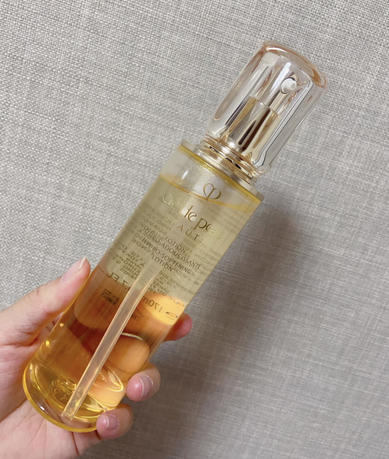 30岁以上女人该怎么选“日系水乳”？珂润别用了，悦薇抗老不错