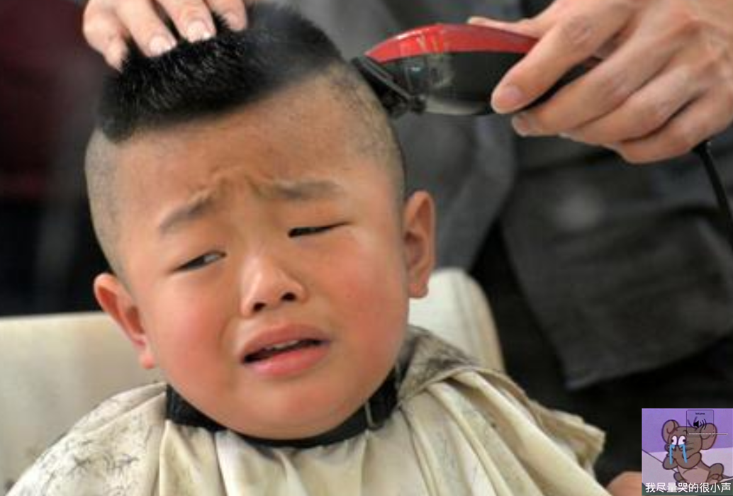 “十娃九怕剪头发”，孩子每次剪发像打仗，学会四招让娃乖乖剪发