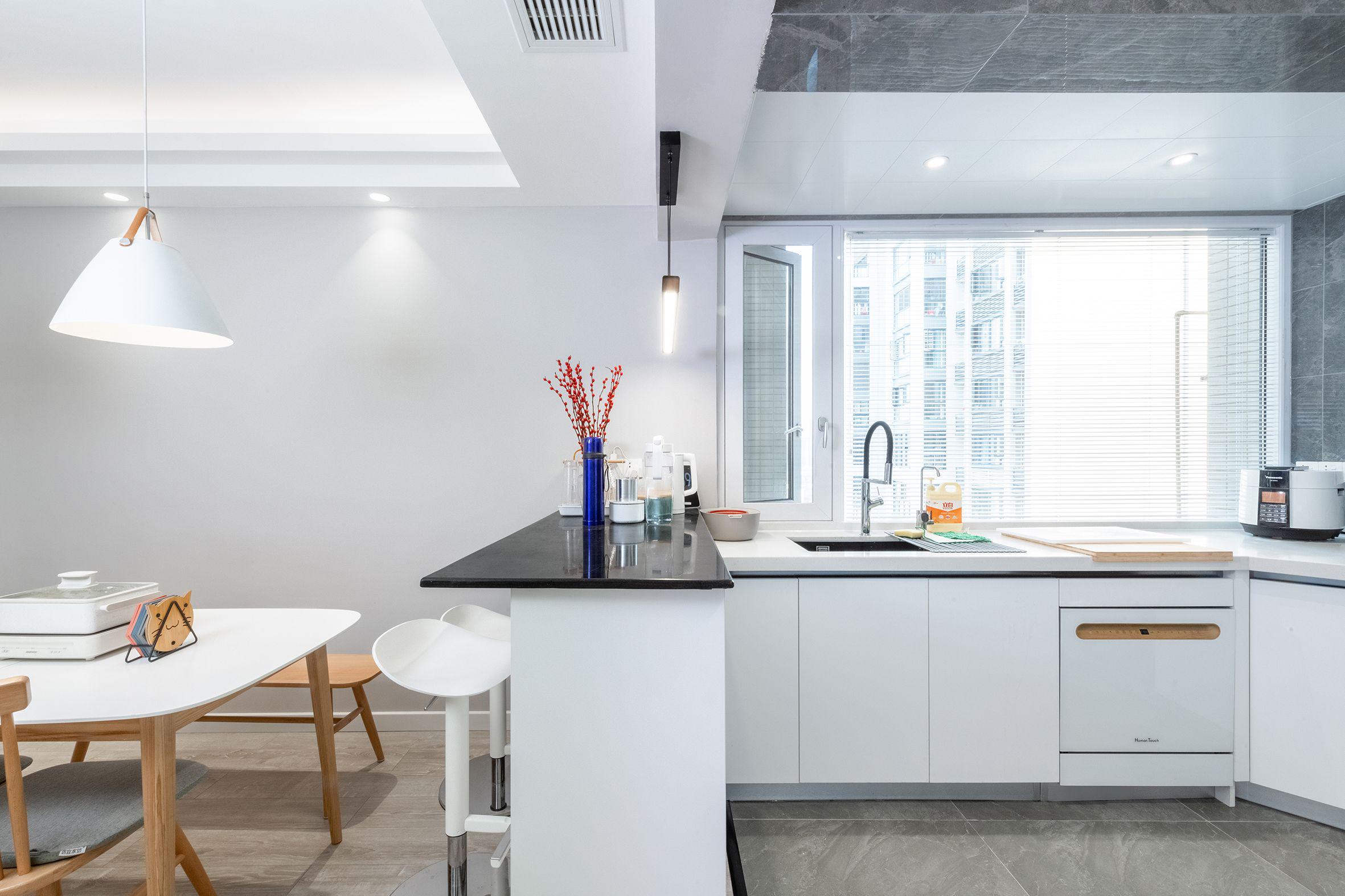 费时+费力+费钱=2人2猫的梦想屋，125平40万落地