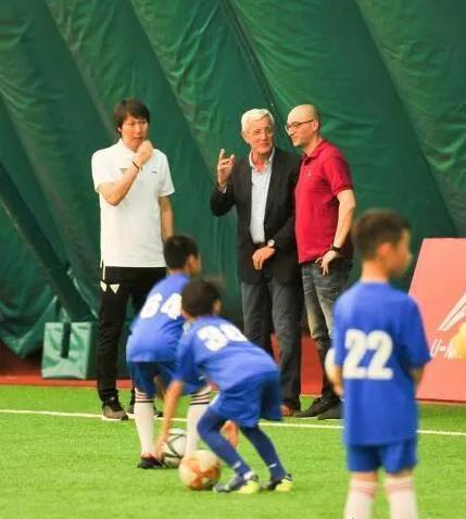 03年国足为什么能进世界杯（李铁的故事：留学到留洋 征战世界杯到备战12强 为中国足球鞠躬尽瘁）