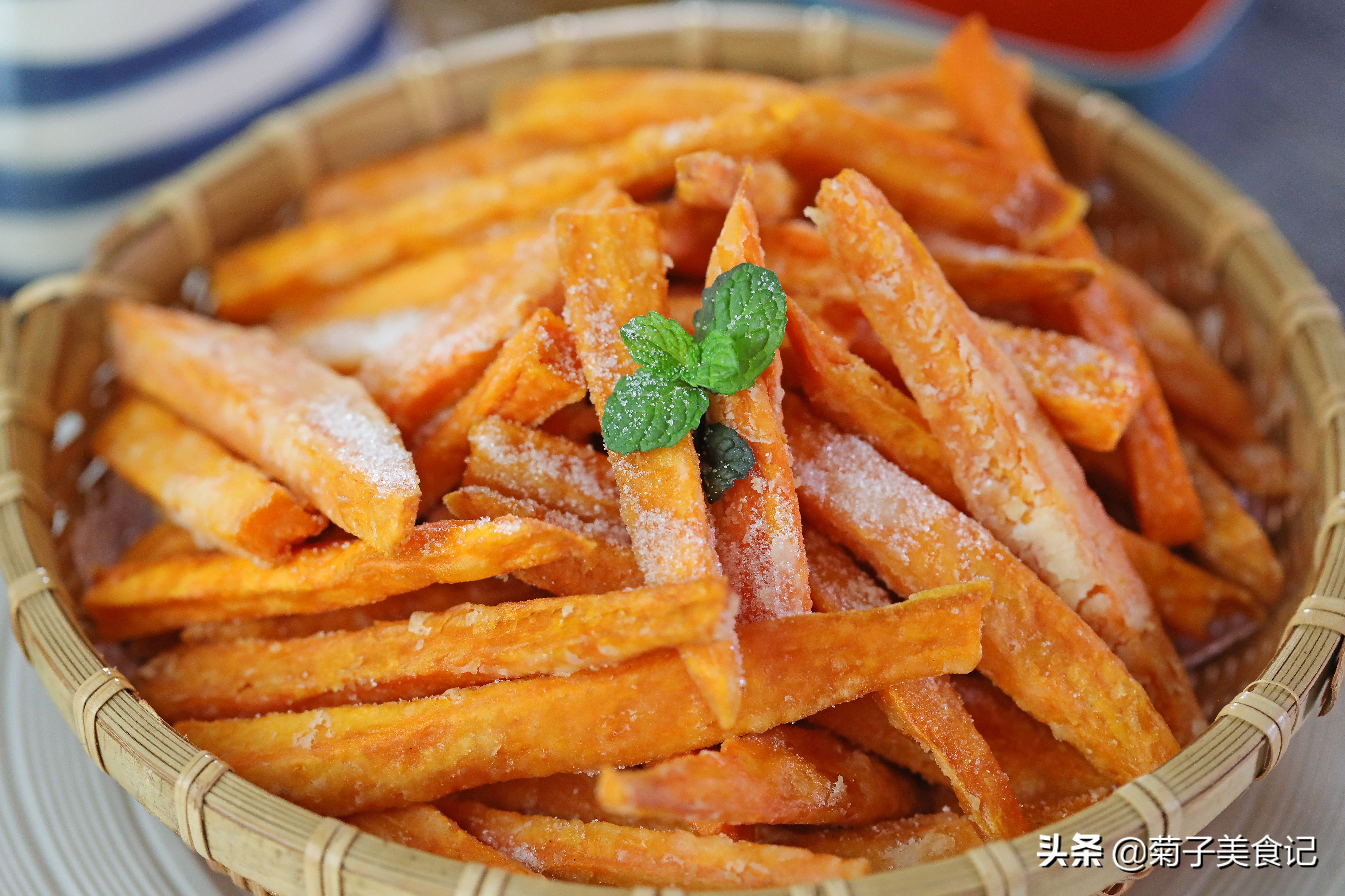 炸地瓜条的做法(炸地瓜条时,不要直接下锅炸,多加这一步,地瓜条酥脆又