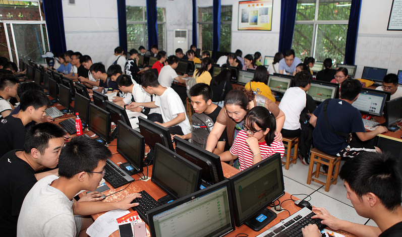 河北这4所大学“害人不浅”，已被人民日报曝光，毕业证一文不值