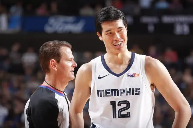 日本培养nba的球员有哪些(日本已有三位NBA球员，中国男篮队员还沉浸在CBA明星梦里)