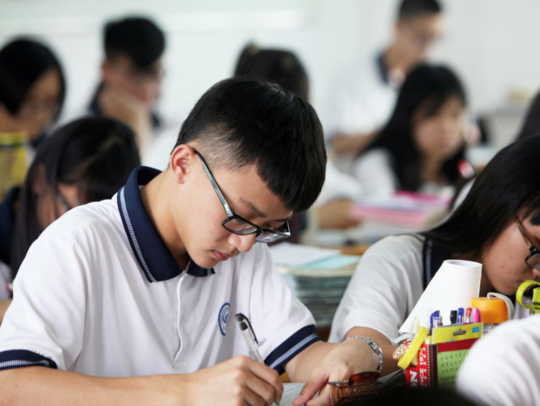 2021新高考八省成绩出炉，辽宁成为“幸运儿”，江苏惨遭滑铁卢