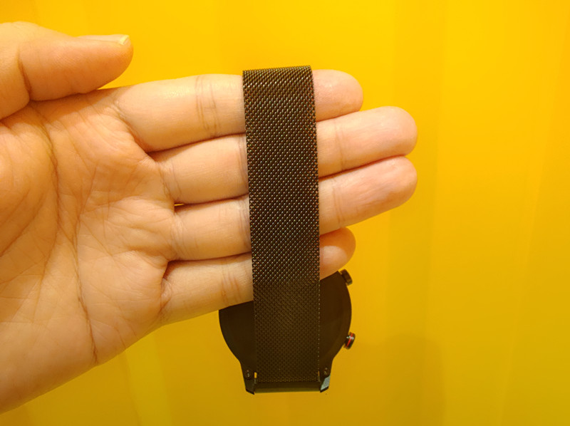 智能手表从此有了“纯欲”天花板！努比亚红魔手表精钢版新品体验