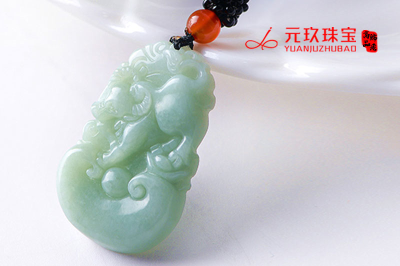 玉石翡翠十二生肖属相的美好寓意