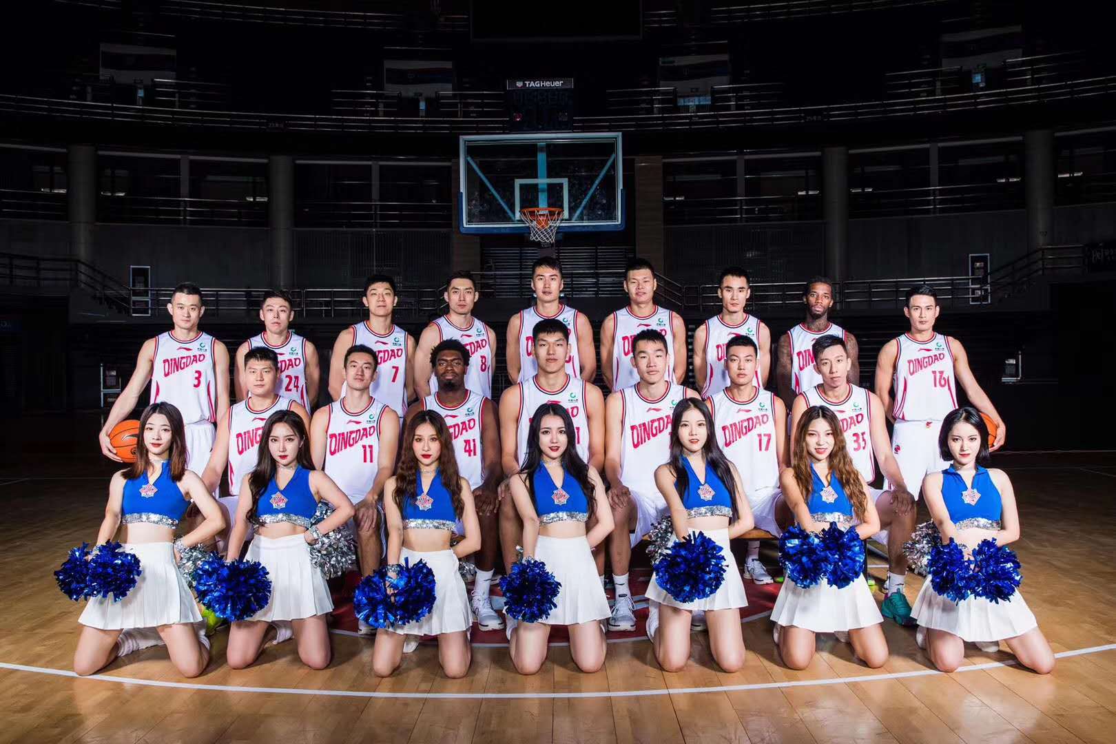 打造山东第一啦啦队,服务两支cba球队)