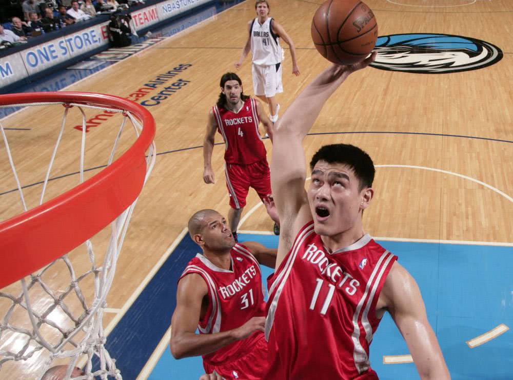 nba球員一天訓練幾個小時（NBA球員的訓練有多瘋狂？姚明扣籃1小時，阿里納斯罰球10萬次）