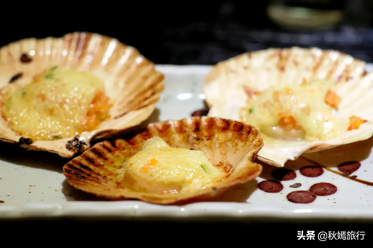 打卡苏州网红美食街，浓郁的日式风情，日料自助餐人均150元