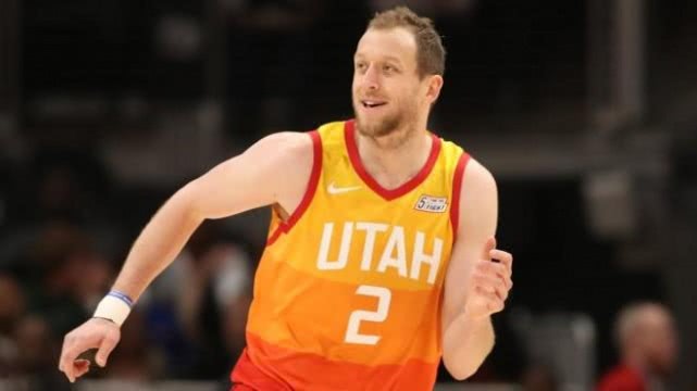 nba球星發量最多的有哪些（發際線危機！美媒評選現役最“禿”陣容，詹姆斯發量又被調侃了？）