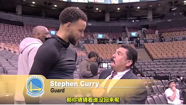 庫里脫口秀采訪（NBA總決賽爆笑采訪：庫里為詹皇簽名，一問題讓勇士眾將面紅耳赤）