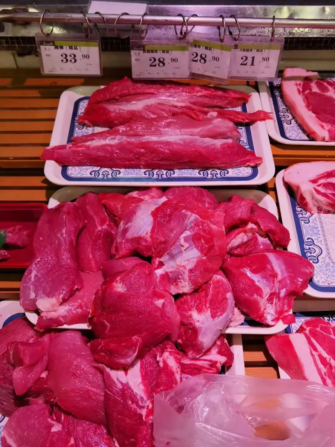今日南充猪肉价猪价，今日猪价猪肉价格