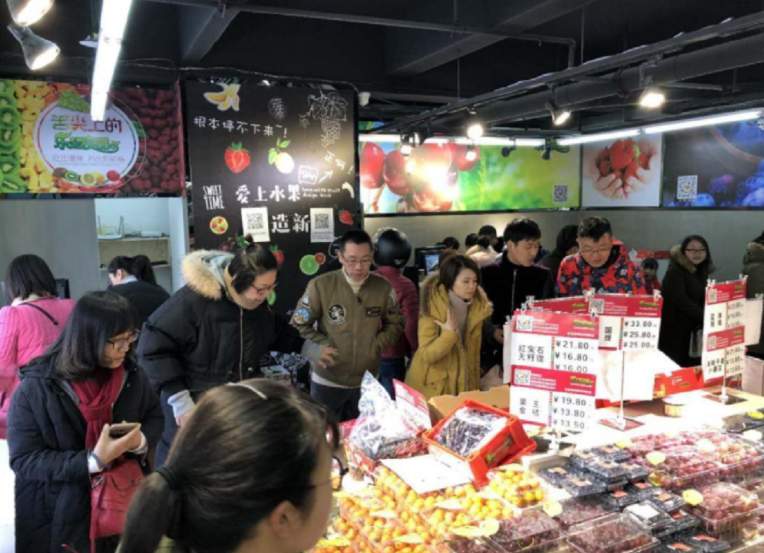南京夫妻开超市，配合物业公司赚业主的钱，年赚90万，套路很简单