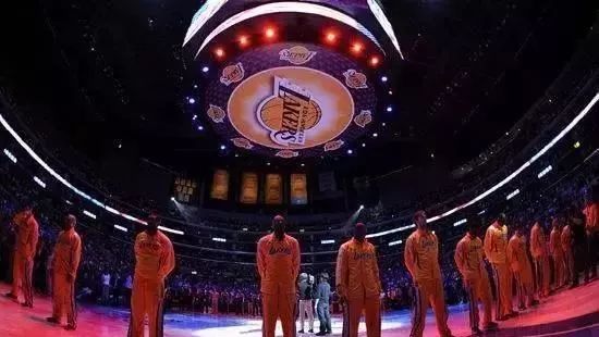 nba场地为什么不一样(NBA仅有7支半球队拥有自己的球馆，为何不建造属于自己的球馆？)