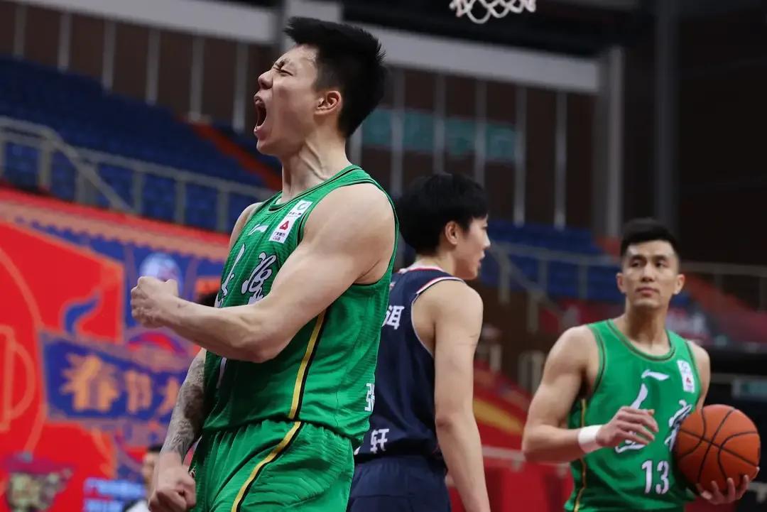 张镇麟为什么跳过cba选秀(张镇麟去NBA？七原因证明没希望，朱八易九丁外援都是难过的山)