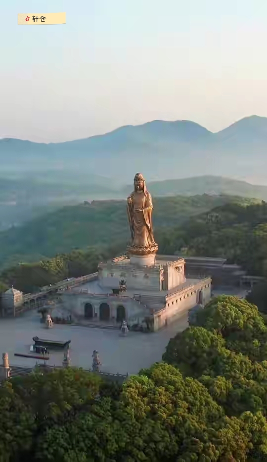 普陀山是哪位菩萨的道场(浙江省舟山市,普陀山相传是观世音菩萨教化