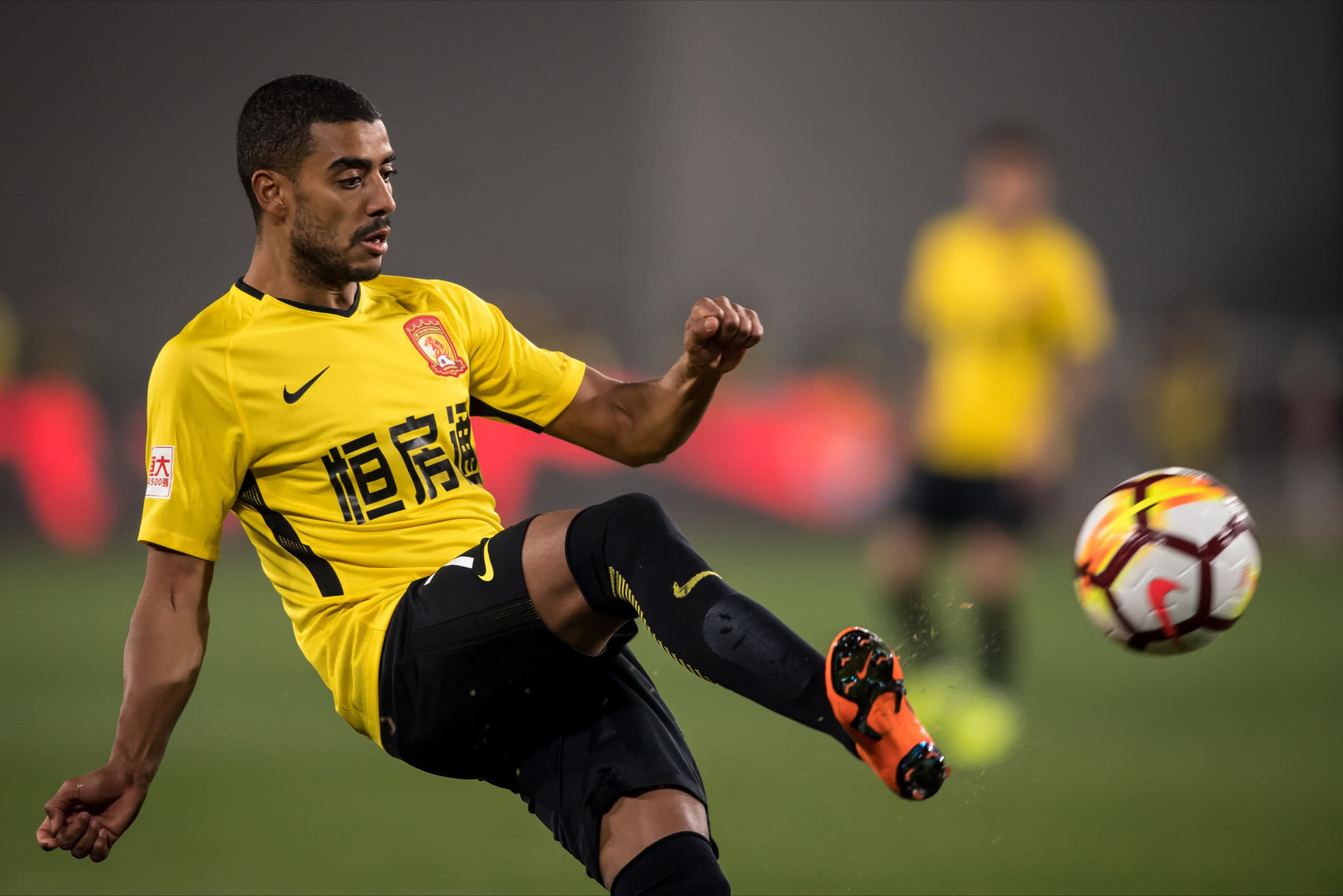 国足阿兰是哪里的人(阿兰: 巴西足球天才,一颗中国心,归化国脚,他能带