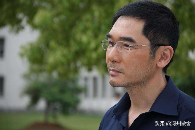 没有硝烟的战场，寒门学子命运的转折点，一部改变家长思维的电影