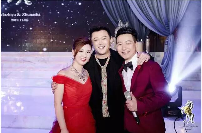 首席婚礼司仪著名歌手马智宇与新娘朱娜莎婚礼圆满落幕