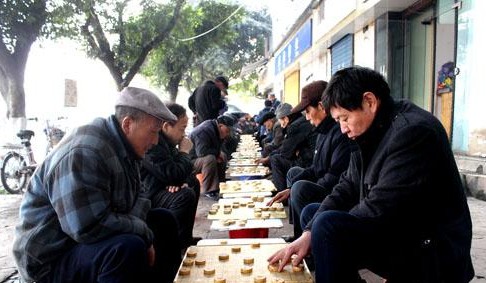 和象棋软件下棋再复盘就能快速提高象棋水平？附全面练棋指南！