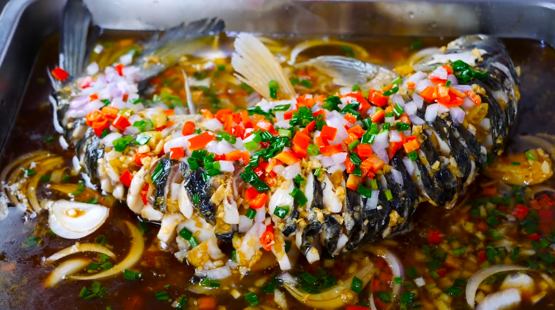 四川跳水鱼怎么做(家庭版跳水鱼做法:只需简单3步,鲜嫩入味,下酒又下