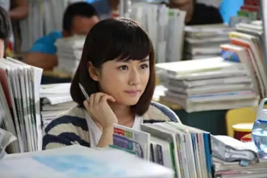 2021年高考成绩出炉，一地区录取线断崖式下滑，考生：喜从天降