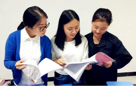 女生学什么专业好（深受女生）