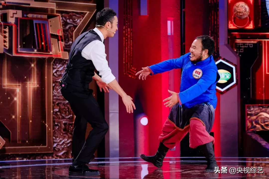 超美新疆姑娘，超高颜值机长，转圈的内蒙汉子，考下53个证的牛人……