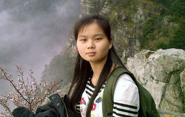 四川寒门女生两次高考失败，不向命运低头，被3家跨国公司认可