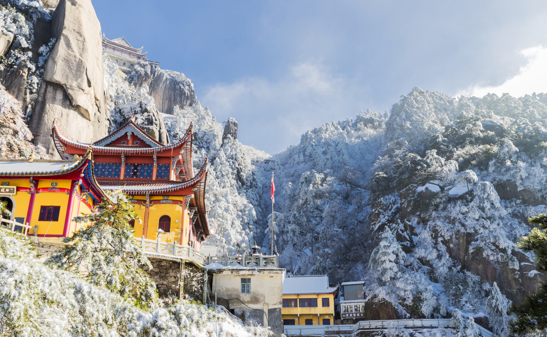 中国佛教四大名山中，九华山有何不同，为什么肉身菩萨这么多？
