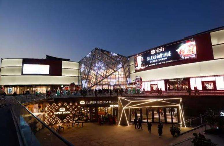 来西安必逛的6大网红购物中心，颜值高品牌多吃的也好，值得收藏