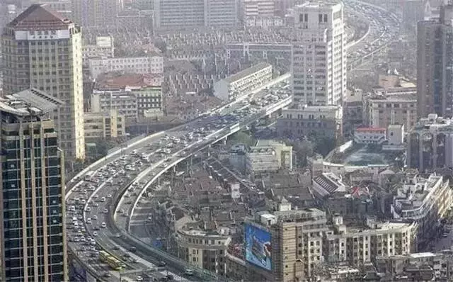 同样是沪牌,为啥沪C全天禁止进入市区?
