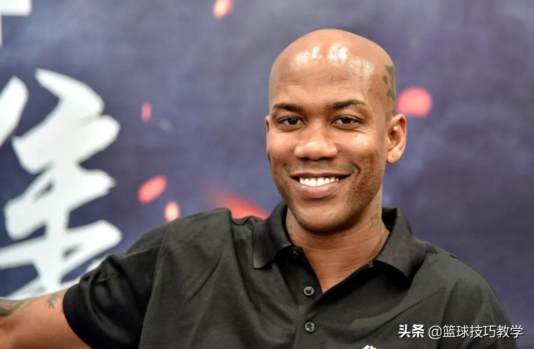 小托马斯为什么退出nba（从1.5亿顶薪，沦落到“被迫”离开NBA！心酸啊）