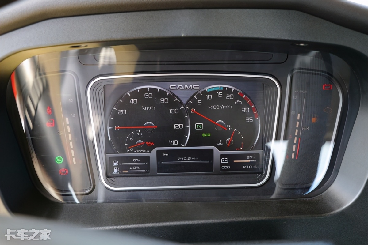 除了550马力自主动力链，汉马H9牵引车还有啥值得骄傲的